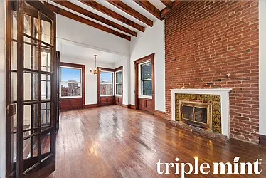 Rented by Triplemint