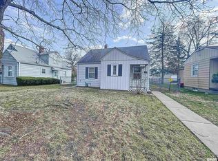 1808 33rd St, Moline, IL 61265