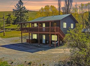 125 Spring Ln, Eureka, MT 59917