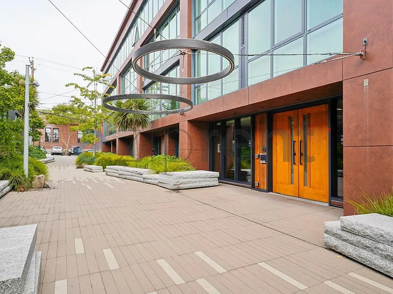 950 Tennessee St #214 — Photo 3