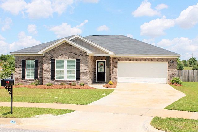 1st image of 414 Londonberry Dr