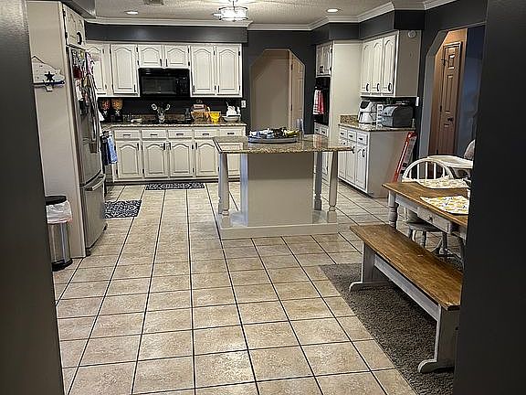 Kitchen entering from garage