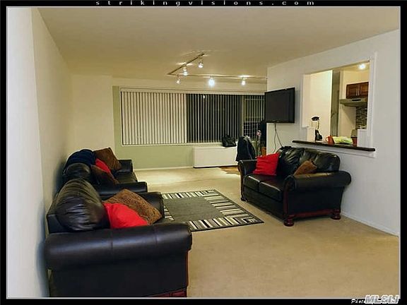 3rd image of 12510 Queens Blvd Ste 5