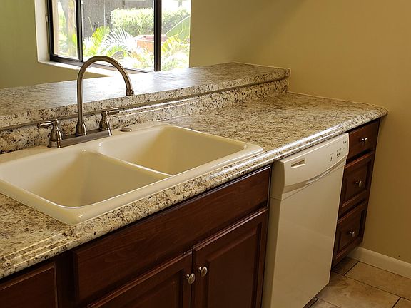 5th image of 3064 Finsterwald Dr #3072