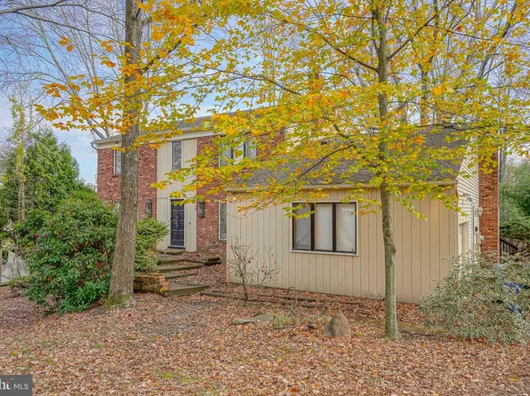 1004 Owl Pl, Cherry Hill, NJ 08003