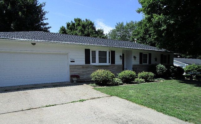 1st image of 314 S Cedarwood Dr