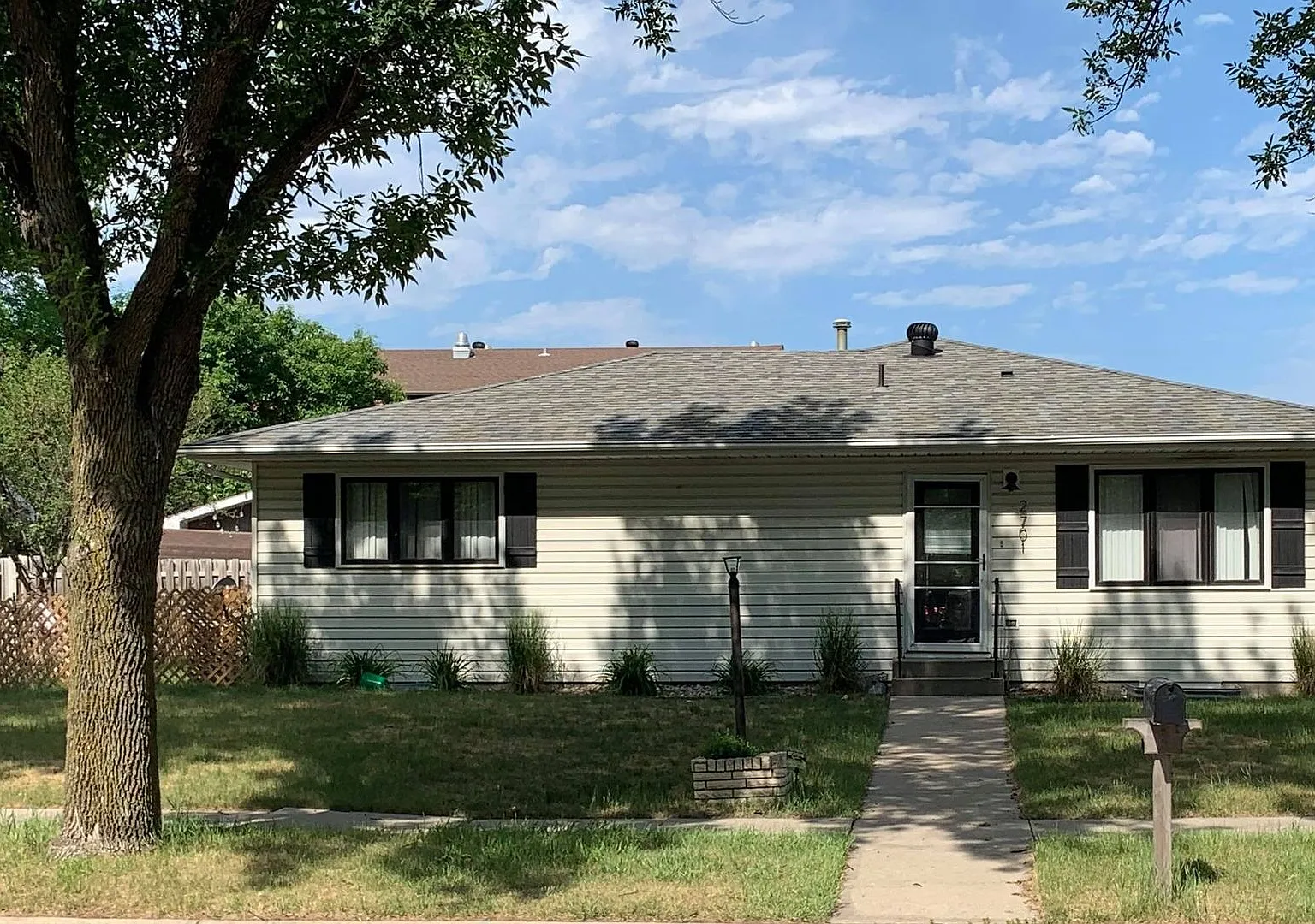 Moorhead Single Family Homes — Photo 1