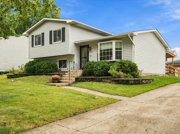 273 Lyons Rd, Bolingbrook, IL 60440