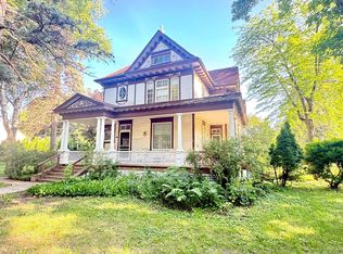 1122 Pine St, Dawson, MN 56232