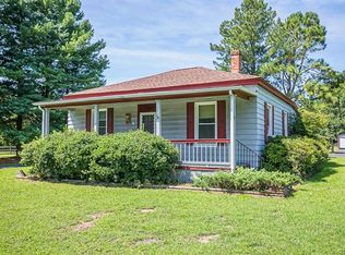 11119 Holly Berry Rd, Ashland, VA 23005
