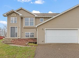 105 Meadow Ln, Woodville, WI 54028