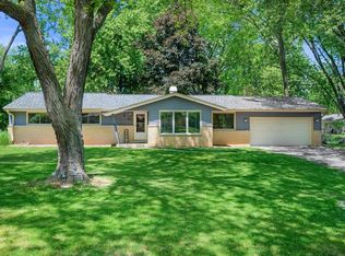 14640 Cameron Ct, Brookfield, WI 53005