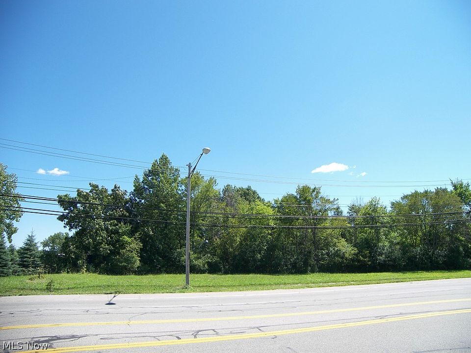 2nd image of W Erie Ave