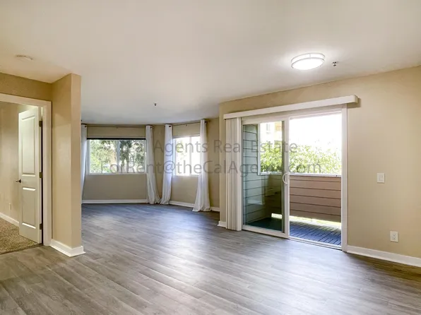 6400 Christie Ave APT 2220, Emeryville, CA 94608