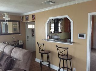 416 E 137th St, Los Angeles, CA 90061