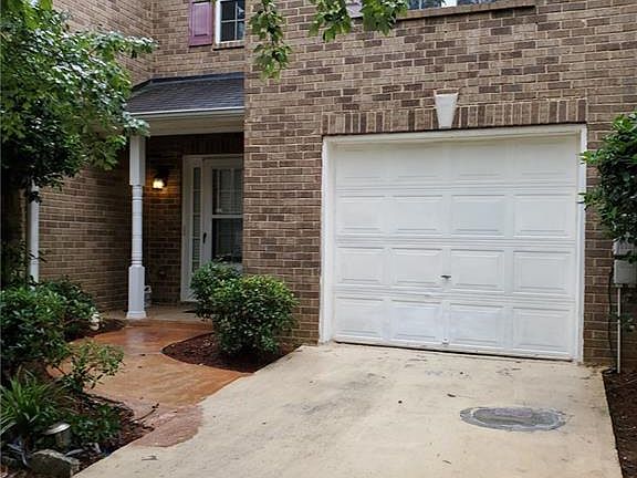 4th image of 160 Fern Crest Dr