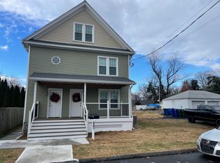 25 Osborne St #3, Stratford, CT 06614