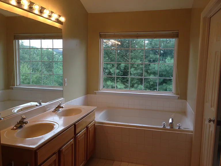 21480 Rusty Blackhaw Sq — Photo 6