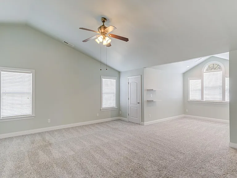 2041 Jadewood Dr — Photo 49