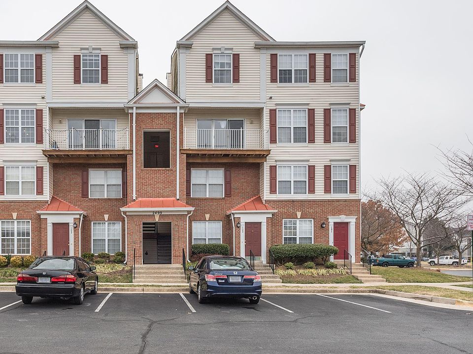 1st image of 2499 Angeline Dr APT 301