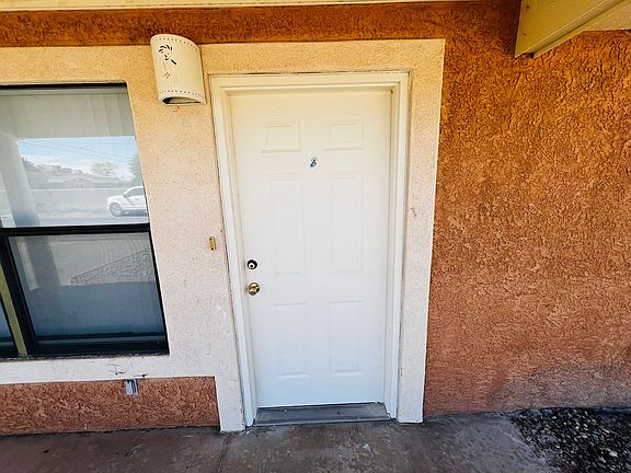 4th image of 519 E 9th St APT 2