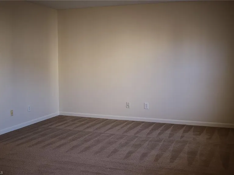 3 Dillingham Pl — Photo 15
