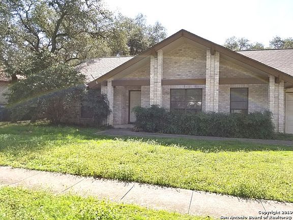 2nd image of 4638 Shavano Woods St