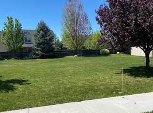 573 N Paddington Pl, Star, ID 83669