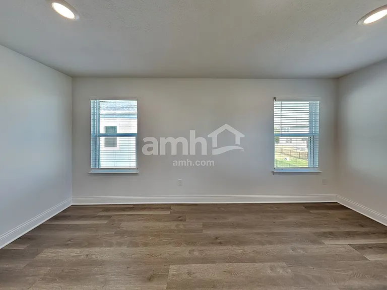 206 Rustic Barn Ct — Photo 11