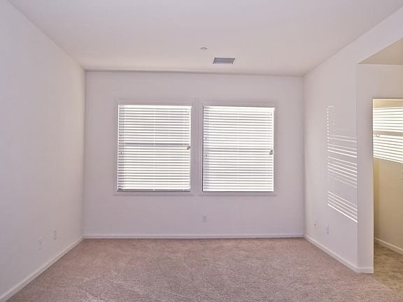 3rd image of 1910 Orange Ave #305