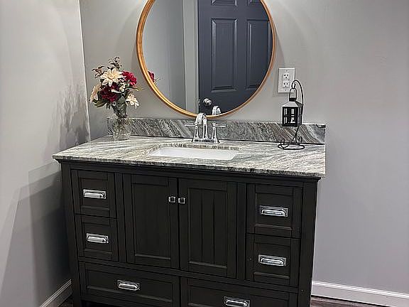 3rd image of 9157 Black Rabbit Rd