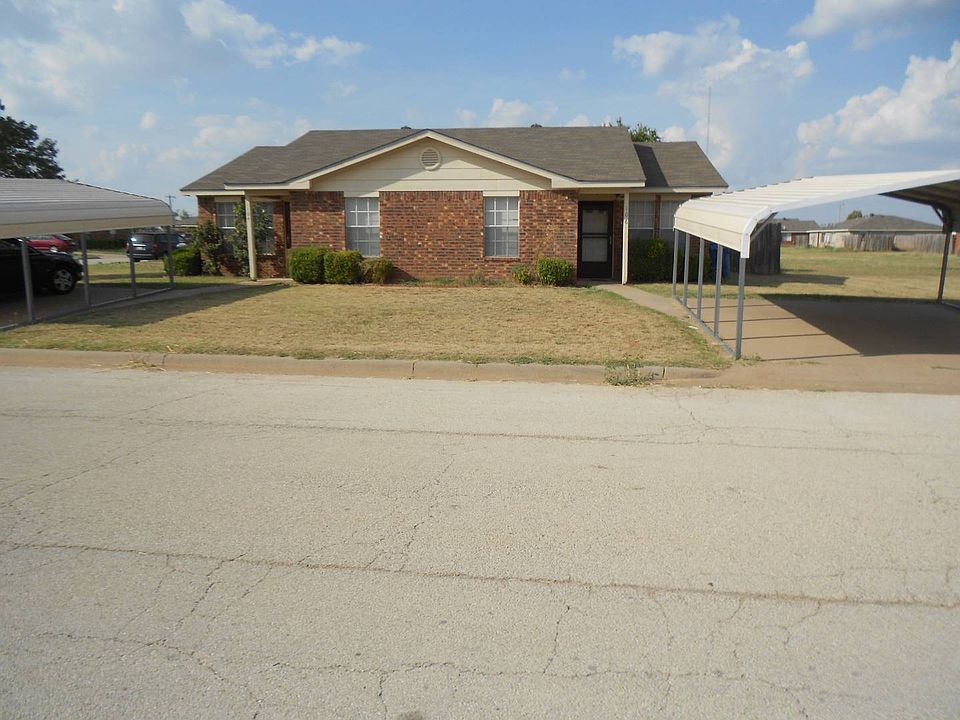 1st image of 104-106 Bluebonnet Dr