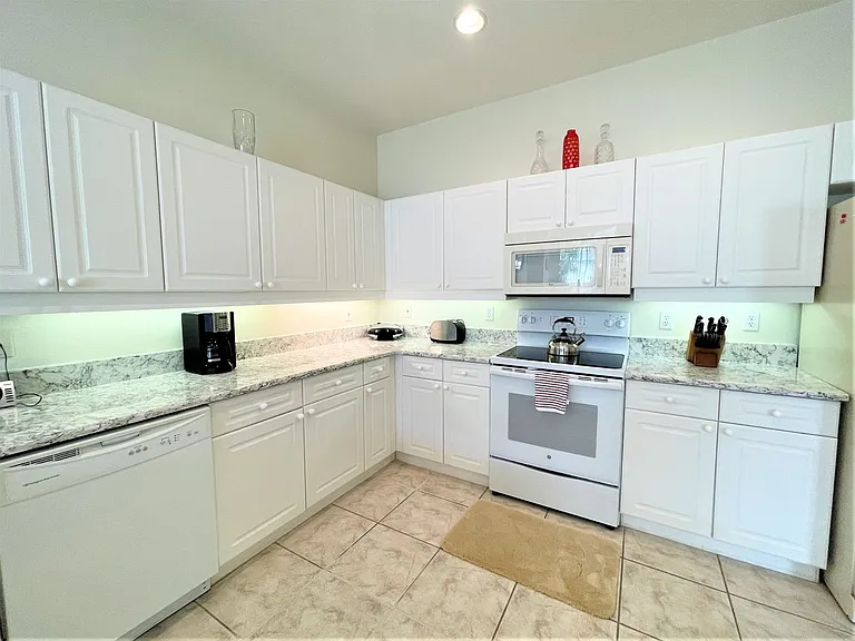 1842 San Trovaso Way — Photo 17