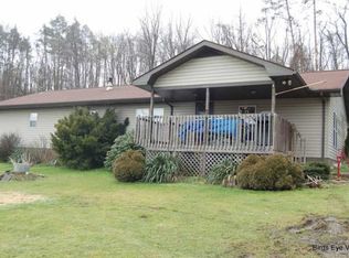 365 McChesney Rd, New Alexandria, PA 15670