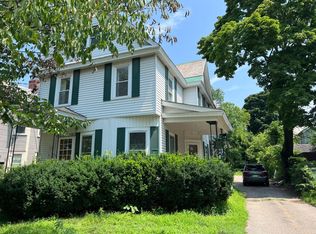 100 N Willard St #2, Burlington, VT 05401