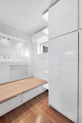 Rented by Compass | media 16