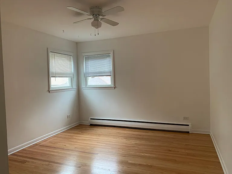 bedroom 3 from entrance