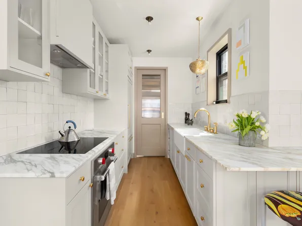 15 Jones Street image 9 of 25