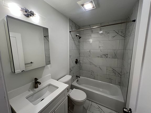 5th image of 118 Greenleaf St APT 9