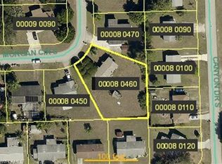 423 Morgan Cir S, Lehigh Acres, FL 33936