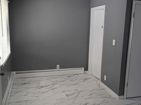 4th image of 5217-5231 43rd Ave #5218-5232-42