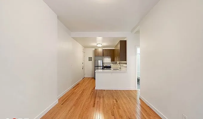 Rented by Aurous Realty LLC | media 7