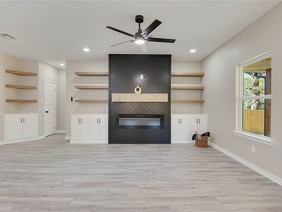 5th image of 1612 Robeson St