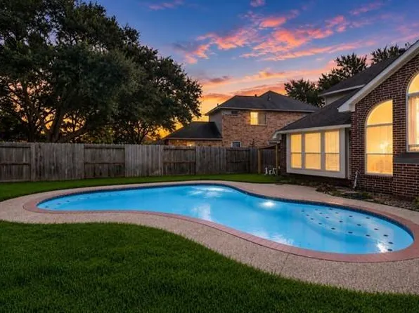 206 Wild Oak Run, Houston, TX 77094