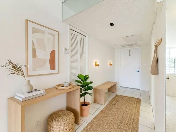 605 Oaks Dr APT 607, Pompano Beach, FL 33069