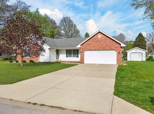 1929 Kapok St SW, Demotte, IN 46310