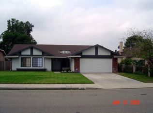 1050 Salem Ln, Pomona, CA 91766