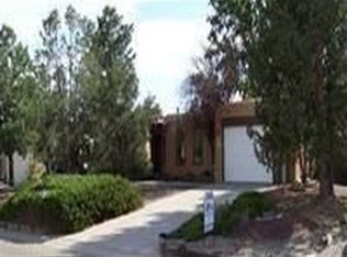 5130 Fairfax Dr NW, Albuquerque, NM 87114