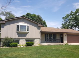 101 W Constance Ave, Countryside, IL 60525