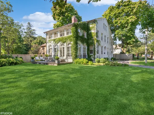 359 Scott St, Lake Forest, IL 60045